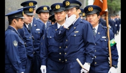 Nhật Bản: Một cảnh sát bị bắt vì lén chụp ảnh nhạy cảm trên tàu