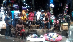 Thảm kịch tâm dịch Ebola qua lời kể người Việt