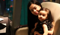 Ngắm con gái Phạm Quỳnh Anh giống mẹ như đúc