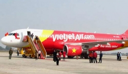 Máy bay VietJet Air đi TP.HCM hạ cánh xuống Cam Ranh