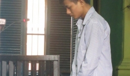 'Mây mưa' với 'người yêu nhí' tại công viên rồi tiếp tục đưa về khách sạn qua đêm