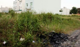 Đang tâm sự, hốt hoảng phát hiện xác người bị cắt cổ trong đám cỏ