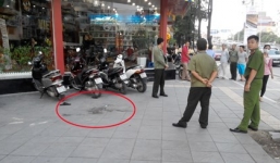 Nam thanh niên bị người lạ mặt đâm gục trên phố