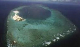 Trung Quốc thả phao tiêu đến đâu, Philippines đặt mìn phá đến đó