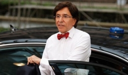 Thủ tướng Bỉ mất laptop trong lúc đi tập thể hình