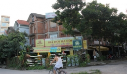 Nước mắt đại gia dưới chân biệt thự hoang