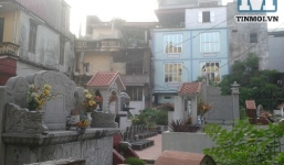 Cận cảnh nơi người sống ở cùng người chết giữa Hà Nội