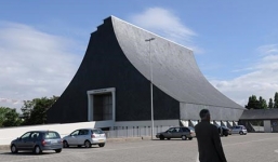 Ăn trộm 31kg răng vàng người chết hỏa thiêu