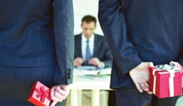 Nghệ thuật tặng quà cho doanh nhân