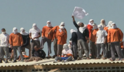 Bạo loạn tại nhà giam, hai phạm nhân bị bạn tù chặt đầu