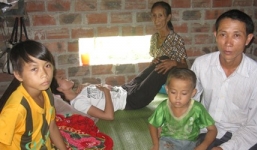 Phụ nữ 4 con nguy kịch vì đòn ghen vô cớ