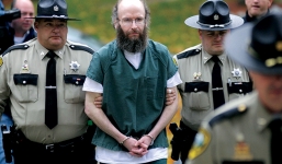 'Người rừng' bị bắt vì tội trộm cắp suốt 28 năm