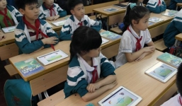 Hàng trăm tỉ đồng lãi nếu 327.000 học sinh mua 3 triệu/1 máy tính bảng