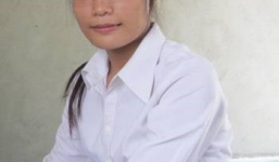 Nữ sinh dân tộc Thổ mồ côi cha mẹ thi đậu hai trường đại học