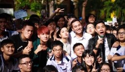 Sơn Tùng và Ngô Kiến Huy quậy cùng fan 