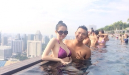 Ngọc Trinh quyến rũ, khoe dáng ngọc tại Singapore