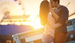 Lợi ích sức khỏe từ 'thần dược' nụ hôn