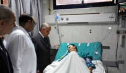 Ai Cập: 2 xe bus rơi xuống kênh, 19 người thiệt mạng