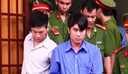 Đâm chết chủ quán nhậu vì bị nhắc khi văng tục