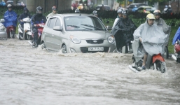 Kinh nghiệm đi xe mùa ngập lụt