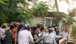  Trả lương qua thẻ ATM nhưng không có “cây” rút tiền: Hiện đại kiểu bi đát