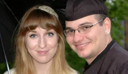 Chú rể giả chết để 'trốn cưới'