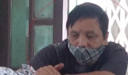 Quái đản “bí kíp” giúp sinh quý tử của thầy lang chửi hay hơn hát