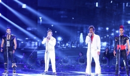 Sốt với nhóm FBand trong liveshow 5 Nhân Tố Bí Ẩn 2014