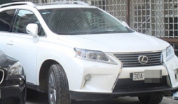 Tiểu thư nhà Minh Sâm: Ở nhà 6 tỷ, đi xe siêu sang