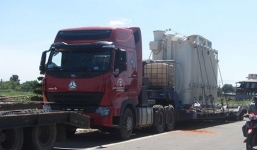 Vụ xe 'khủng' chạy trốn: Nghi dùng giấy phép giả