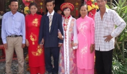 Chủ tịch xã 'tảo hôn' cho con gái 16 tuổi tại trụ sở xã