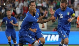 Giao hữu 2014: Italia hạ gục Hà Lan 2-0