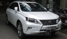 'Ông trùm' xứ Cảng găm súng ngắn, lái “xế sang” bất ngờ gặp 141