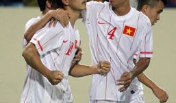 Nhìn Công Phượng đừng quên Văn Quyến