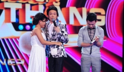 Hoài Linh nhận 'con ruột' ngay trên truyền hình