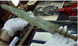 Phát hiện 'cổ kiếm' 3.000 năm tuổi tại Trung Quốc