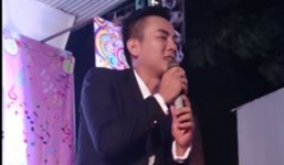 Hoài Lâm bị 'vồ ếch' ngã lăn quay đi đang hát