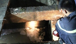 Tìm thấy thi thể bé trai 9 tuổi bị cuốn xuống cống