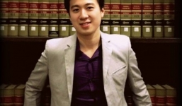 “Tổng thư ký Liên Hiệp Quốc” tuổi 9x điển trai, đa tài