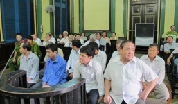 Chủ cơ sở mai táng chủ mưu bốc mộ khống lừa tiền bồi thường lãnh án