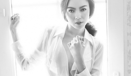 Vũ Hoàng Điệp tự tin khoe vẻ đẹp không dao kéo