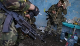 Kiev xác nhận Nga rút 70\% quân khỏi miền đông Ukraine