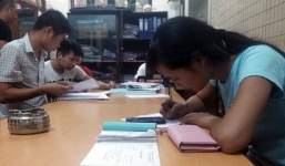 Hà Nội: “Thôi miên bằng chữ viết”, lừa lấy nhẫn vàng, laptop