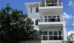 Đột nhập bên trong biệt thự xa hoa của Hô Ngọc Hà, Cường đô la