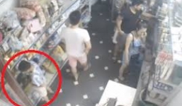 Trẻ con trộm đồ siêu tinh vi, nhanh như chảo chớp