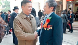 Phó chủ tịch Nam Định lên facebook 'báo cáo' dân