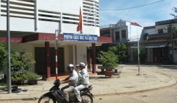 Két sắt có 300 triệu đồng không cánh mà bay trong đêm