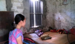 Bác họ “đè” lên người cháu gái, cho 10 nghìn đồng rồi dọa giết