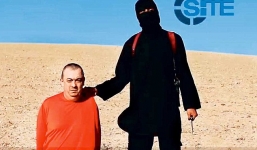 Tình báo Anh tuyên bố đã biết kẻ chặt đầu các con tin phương Tây