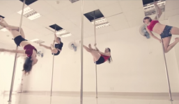 Clip thiếu nữ Việt múa cột gợi cảm trên nền nhạc 'Dấu mưa' gây sốt